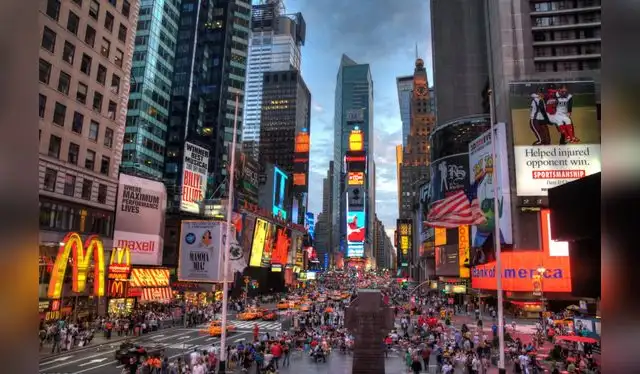 Nueva York sigue siendo la ciudad con más multimillonarios en el mundo. Con 119 multimillonarios. Foto: Wikipedia.   