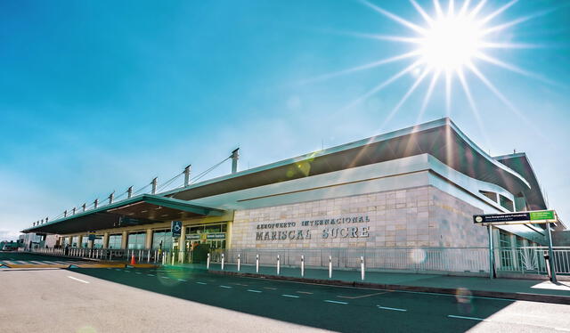 El aeropuerto de Quito recibe reconocimiento como el mejor de la región. Foto: Forbes Ec   