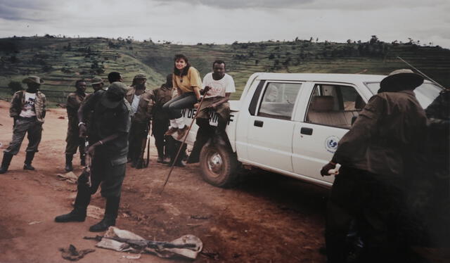 Roxana Garmendia fue una de las primeras oficiales de Naciones Unidas en investigar las masacres en Ruanda. Foto: Archivo personal de Roxana Garmendia.   