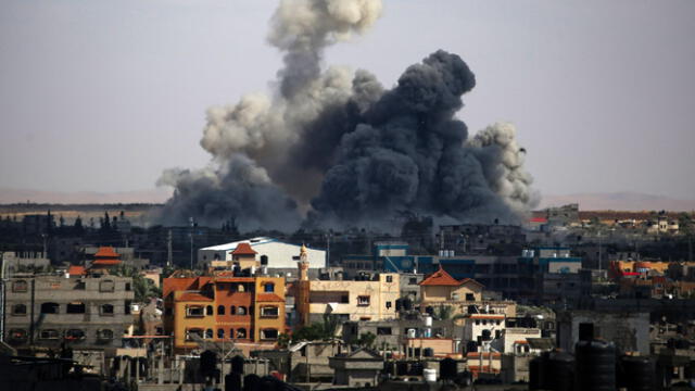 Israel afirma haber enviado ayuda a Gaza por los ataques. Foto: RTV   