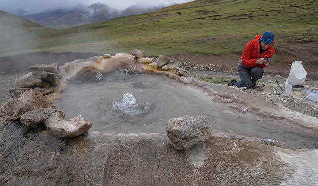 Los científicos examinaron rocas del manto terrestre en las cercanías del Himalaya. Foto: Prosa Doug   