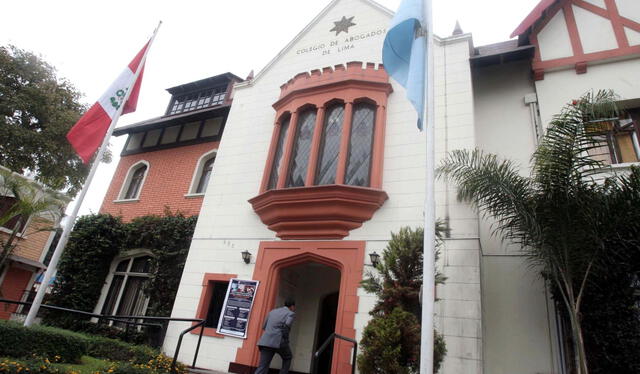 Colegio de Abogados de Lima, ubicada en Miraflores. Foto: Andina   