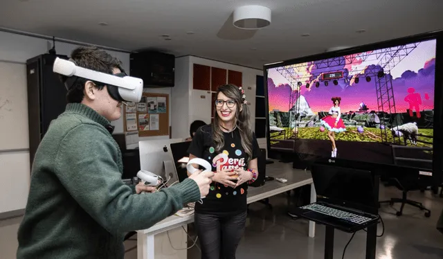  El videojuego necesita de los Meta Quest 2, gafas de realidad virtual. Foto: Universidad de Lima    