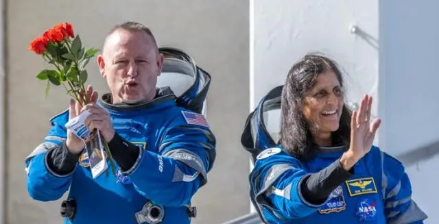 Butch Wilmore y Suni Williams, los dos tripulantes del Starliner. EFE/EPA/Cristóbal Herrera-Ulashkevich   