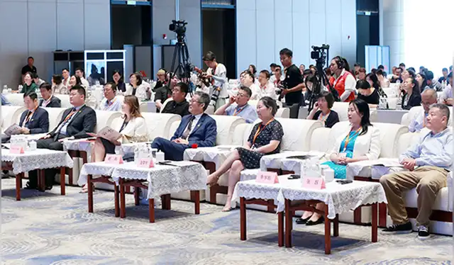 Las actividades permitieron el intercambio académico sobre temas importantes como el cultivo de papa. Foto: Ministerio de Agricultura y Asuntos Rurales de China   