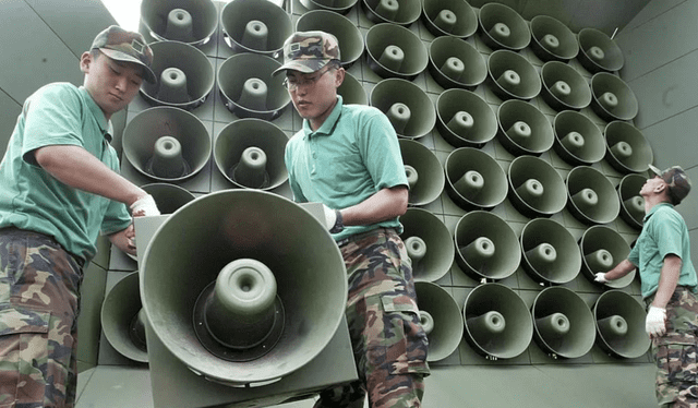  Los altavoces surcoreanos fueron encendidos nuevamente este domingo 9 de junio. Foto: AP    