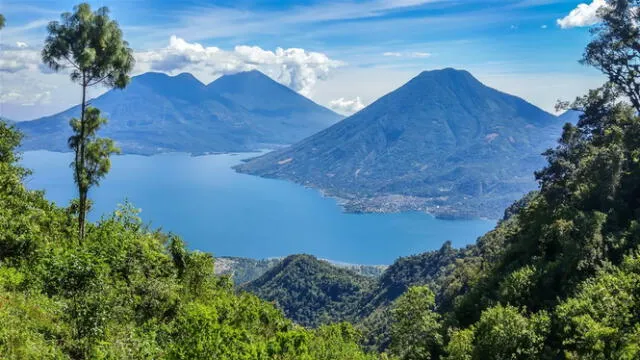 El departamento de Sololá alberga el lago de Atitlán, que está situado a unos 150 kilómetros de distancia de la ciudad de Guatemala. Foto: National Geographic   