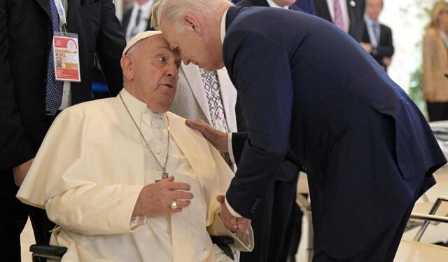  Biden se reunirá en privado con el papa Francisco en Italia. Foto: AFP   