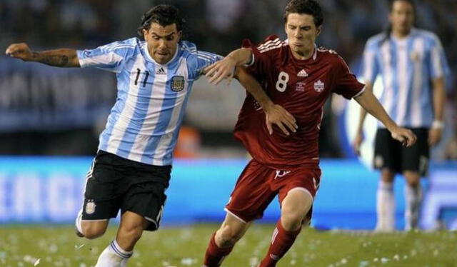  En el partido anterior entre ambas selecciones, el técnico de Argentina era Diego Armando Maradona. Foto: Yahoo    