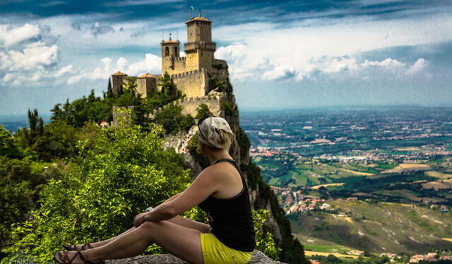 San Marino es un país al que solo se puede ingresar a través de carreteras por Italia. Foto: FinnsAway travel blog   