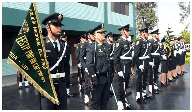  Compraron zapatos y uniformes de baja calidad con precio sobrevalorado, afectando a los alumnos policiales.    