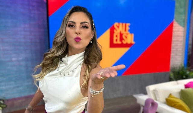 Mariana Ochoa renunció a Imagen Televisión para dedicarse a su música. Foto: Instagram/soymarianaochoa