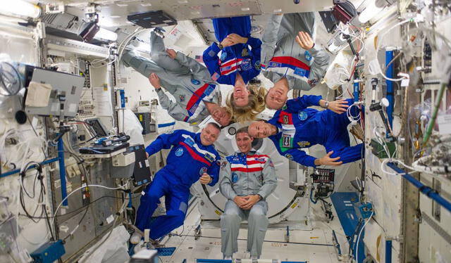 Los miembros de la expedición 37 de la NASA en el módulo Kibo de la Estación Espacial Internacional en 2013. Foto: NASA   