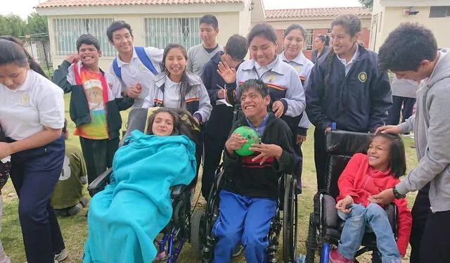  Proyecto Creando Sonrisas es una iniciativa destinada a apoyar a niños con múltiples discapacidades y otras condiciones especiales. Foto: COAR.   