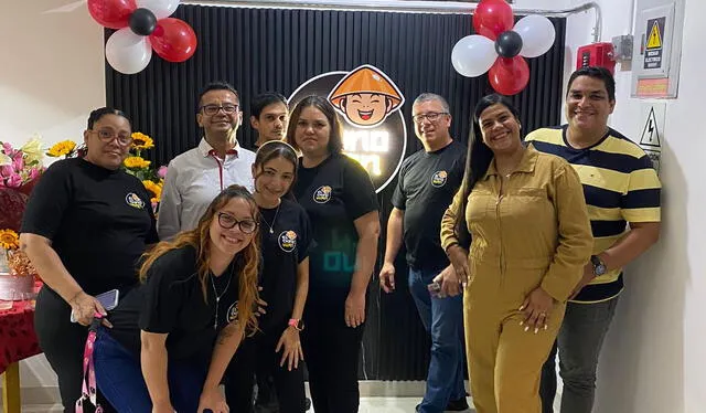  Inauguración del local 'El Chino Yuan'. Foto: Cortería.   