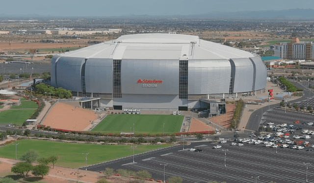 State Farm Stadium. Foto: WBTV 