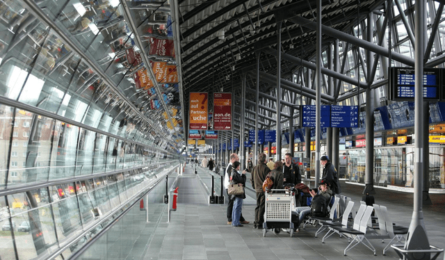 Los empleos son para en el Aeropuerto de Leipzig/Halle. Foto: Uwe Letzen    