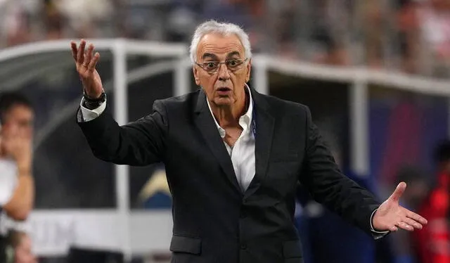  Jorge Fossati debutó de forma oficial como técnico de Perú en la Copa América 2024. Foto: AFP    