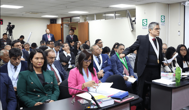 José Domingo Pérez sustentando su acusación en el juicio. Foto: difusión   