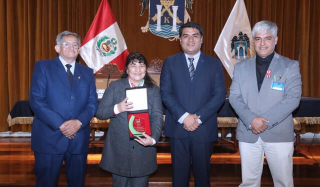 La directora de Promovilidad, Nélida Aucahuasi, lideró el lanzamiento de la Unidad Ejecutora 015, marcando una inversión de S/ 555 millones para Trujillo. Foto: difusión   