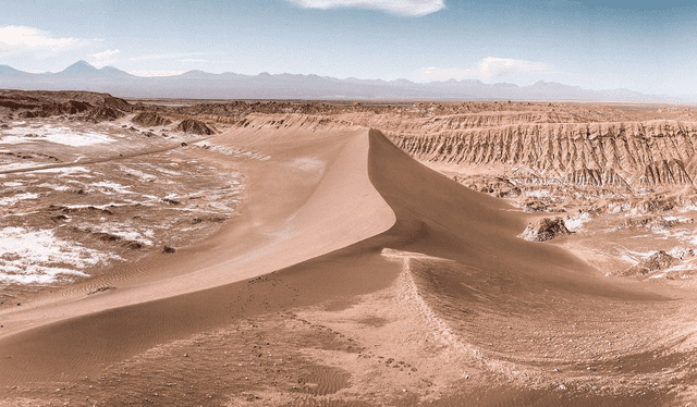  Debido a sus características, el desierto de Atacama fue el lugar idóneo para construir el telescopio Magallanes. Foto: Tierra Atacama 