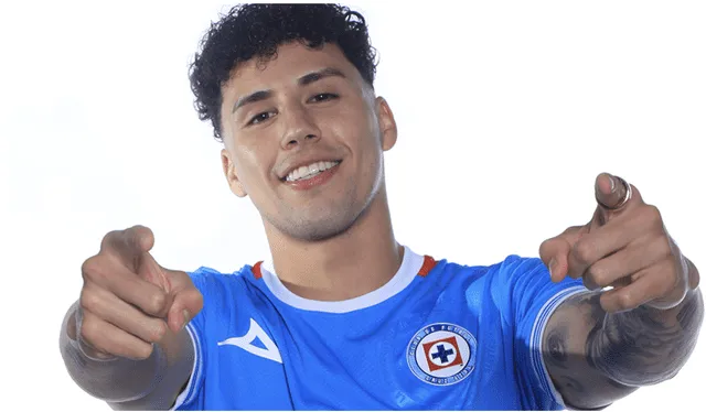 Jorge Sánchez regresa a México con Cruz Azul después de su paso por el Ajax y Porto en el viejo continente. Foto: CruzAzul.com   