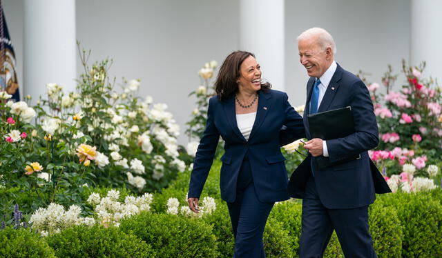  El presidente de los Estados Unidos, Joe Biden, le dio su apoyo a Kamala Harris en una llamada telefónica: "Te estoy observado, niña. Te quiero" Foto: @JoeBiden/X    