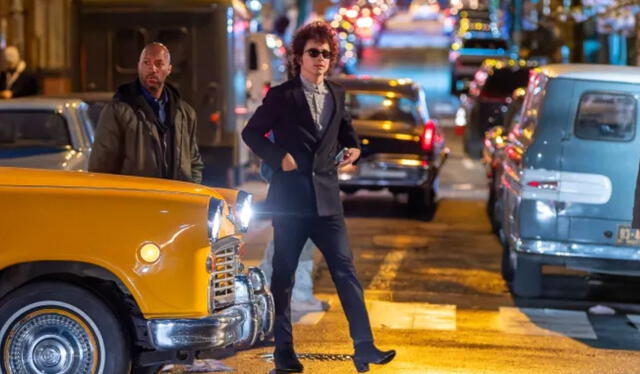 Timothée Chalamet como Bob Dylan. Foto: Deadline   