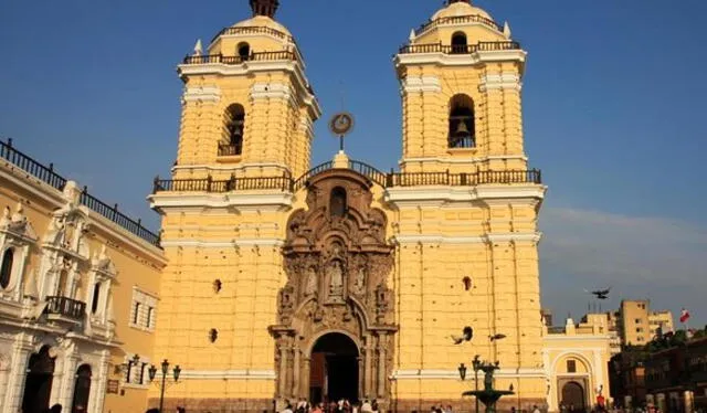  El Convento de San Francisco de Asís fue construido en 1535. Foto: Viator.   