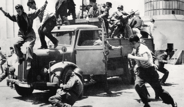 Imagen de la película <em>Quattro giornate di Napoli (Los cuatro días de Nápoles)</em> que relata la resistencia de esa ciudad contra los nazis. Riso destaca mucho esa gesta. Foto: Archivo La República.   