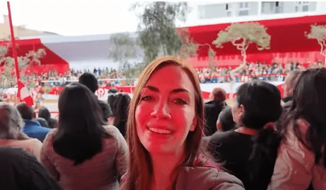  Extranjera quedó impresionada con el Desfile Militar por Fiestas Patrias. Foto: captura de YouTube (Veronique Angers).   