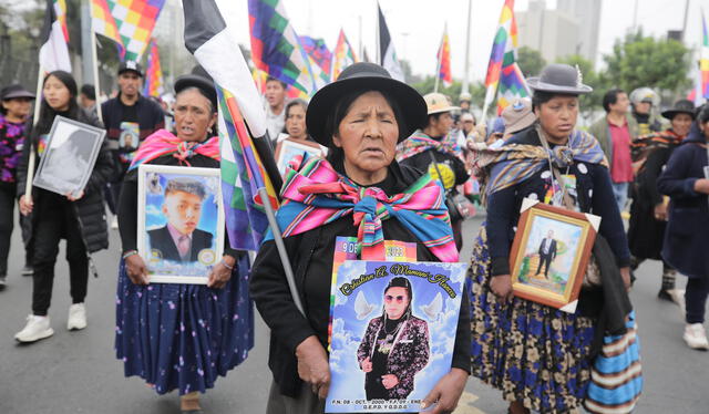 Los familiares de las víctimas de las protestas piden justicia   