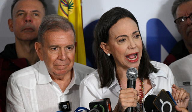 Edmundo González y María Corina Machado denunciaron el fraude de inmediato y dicen tener pruebas de ello. Foto AFP   