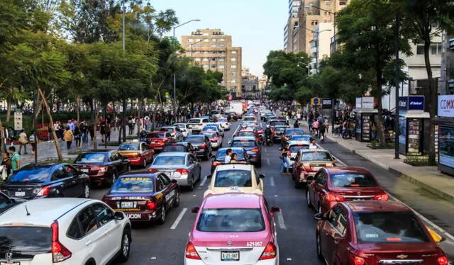  México tiene un parque automotor con una antigüedad promedio de 16 años Foto: Clupp   