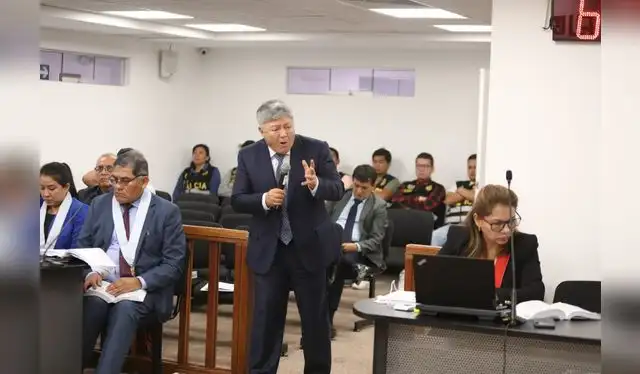 Abogado Mateo Castañeda Segovia, durante audiencia de detención preliminar Abogado Mateo Castañeda Segovia, durante audiencia de detención preliminar