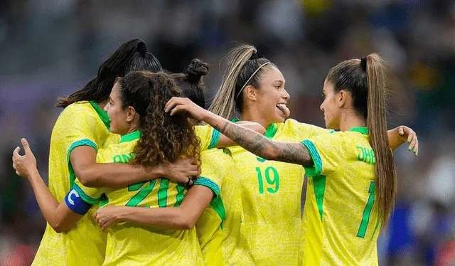  Brasil buscará ganar su primera medalla olímpica en fútbol femenino. Foto: Marca.com   