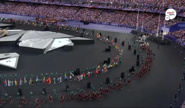 Las delegaciones de todos los países se hacen presentes en el Stade de France. Foto: Claro Sports   