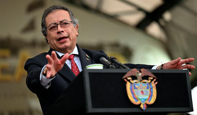 El rol de Gustavo Petro tras el fraude en Venezuela ha desatado suspicacias por parte de Anonymous. Foto: AFP   