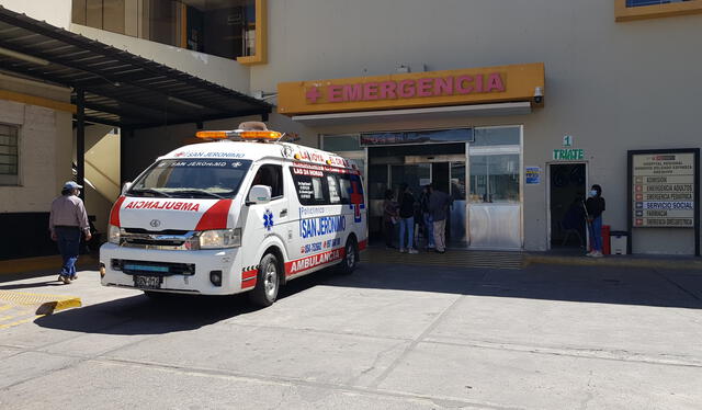 La víctima sufrió hematomas severos en la cabeza y fue sometida a una cirugía el domingo en el Hospital Regional Honorio Delgado. Foto: Wilder Pari / URPI-LR   