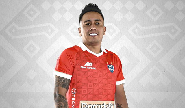  Christian Cueva había sido anunciado como nuevo jugador de Cienciano; sin embargo, ante la denuncia de Pamela López, decidió resolver su contrato. Foto: Cienciano    