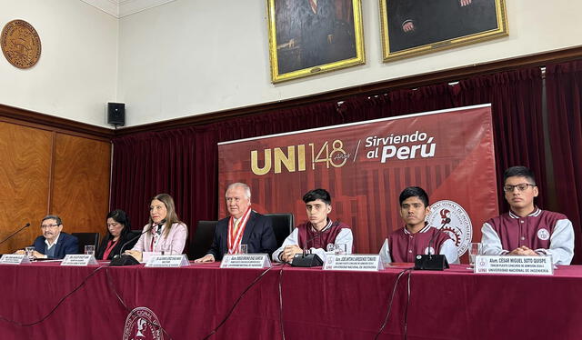 Reconocieron los logros de los estudiantes de Saco Oliveros. Foto: difusión   