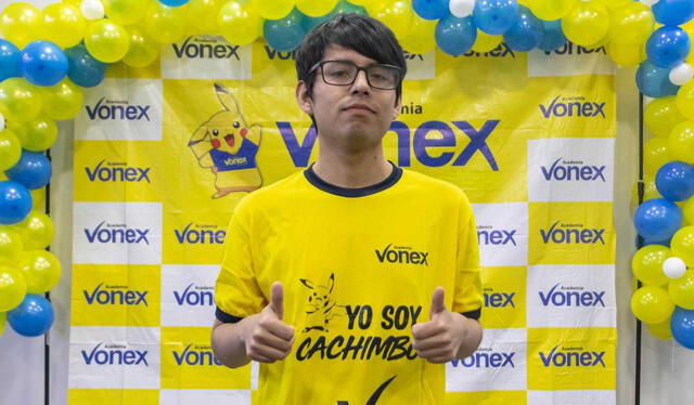  Jesús Alonso Iglesias estudiaba solo 1 hora en casa luego de sus clases en la academia para evitar saturarse con temas de la UNI. Foto: Vonex   