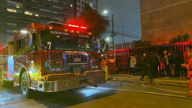 Incendio en San Miguel: fuego se expande en cuadras 18 y 19 de avenida Universitaria