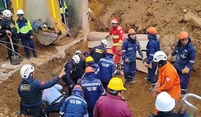  Bomberos apoyaron en rescate. Foto: Hashtag noticias    