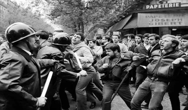 Matilde Caplansky vivió en París los hechos de mayo del 68. Dice que sintió temor de la revuelta callejera. Fotografía: AFP   