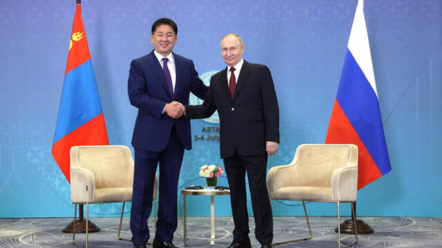 Putin y el mandatario de mongolia. Foto: Dw   