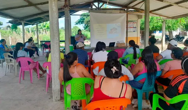 La Escuela para Padres se dicta también en las escuelas privadas desde este 30 de agosto. Foto: Meduca   