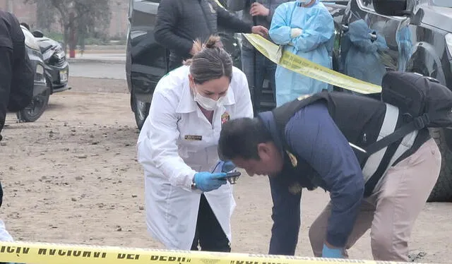 Un técnico de la Marina de Guerra del Perú abatió a un delincuente e hirió a otro facineroso durante un robo que se produjo en un restaurante criollo. Foto: Cristina Gálvez / URPI-LR   