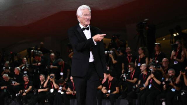 Gere, llegó al Festival de Venecia. Foto: AFP   