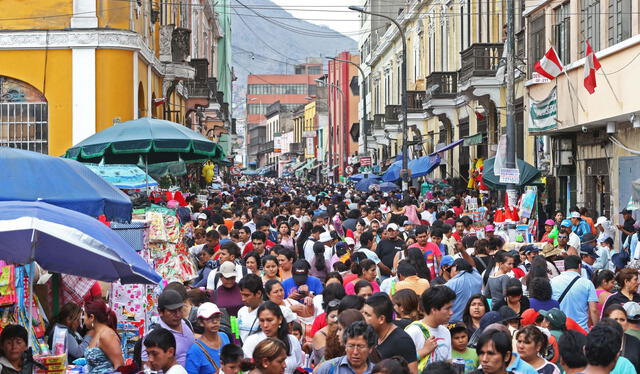 Ambulantes en Triángulo Grau.